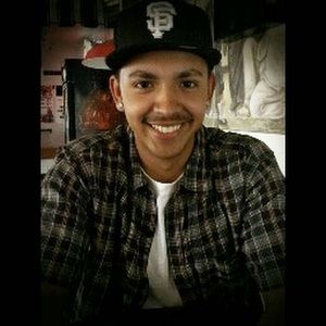 Meet your Posher, Alvaro